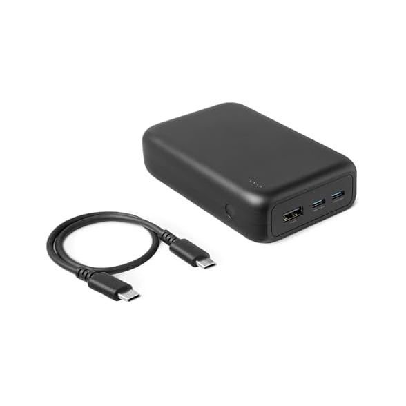 Amazon Basics 20,000 mAh power bank