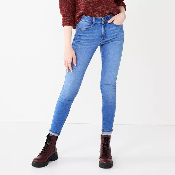 SO juniors low-rise jeggings